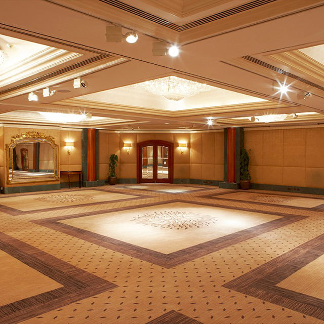Elevate your business environment with wholesale commercial carpets (1)